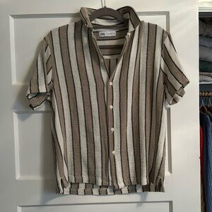 Zara short sleeve button down with stripes